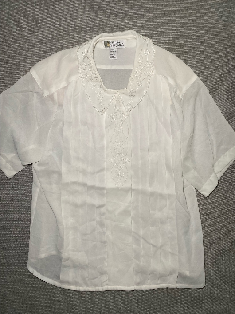 La Blouse Women’s Size 14 Blouse Vintage Shoulder Pads Semi Sheer Cottage Core
